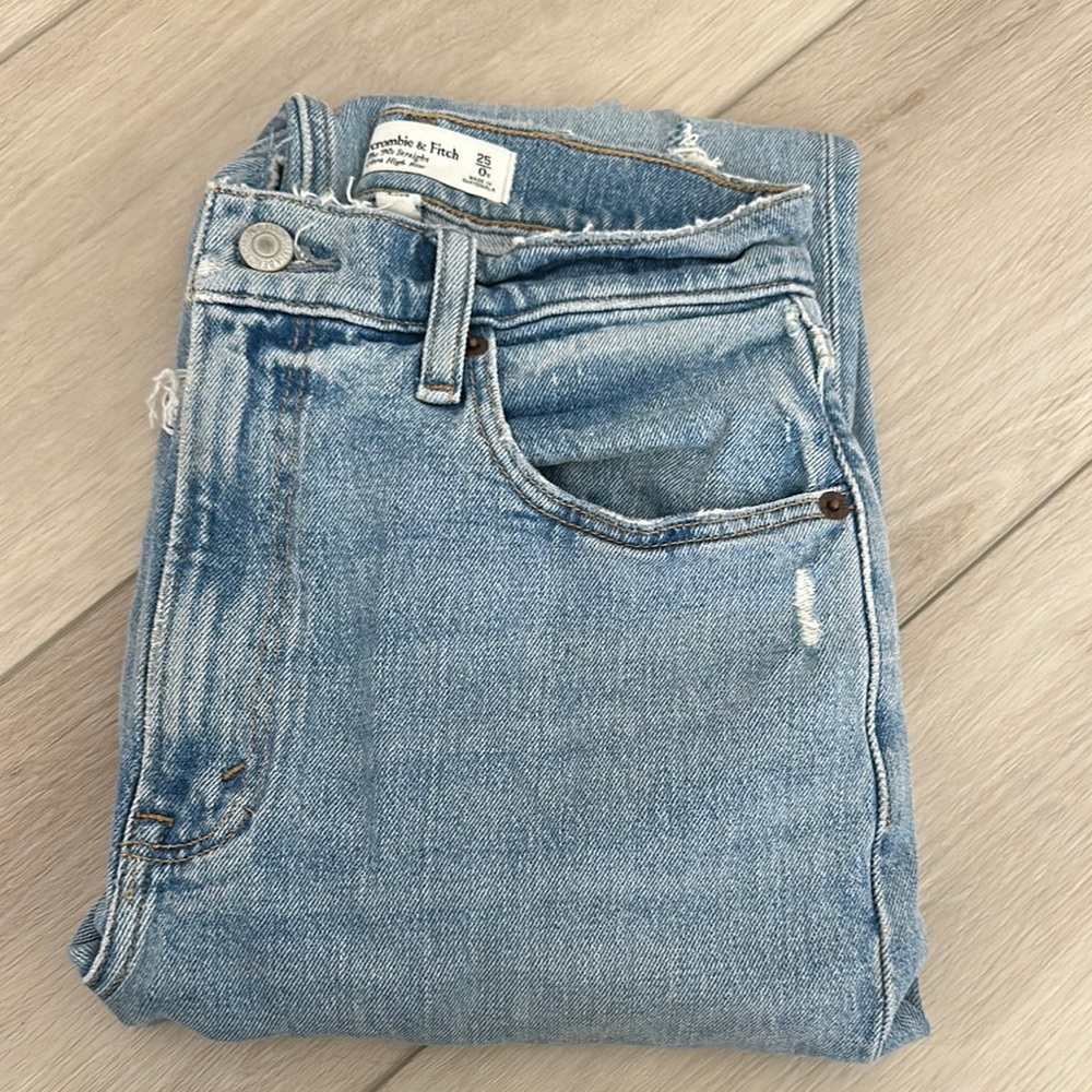 Abercrombie & Fitch CURVE LOVE Women's Blue Jeans